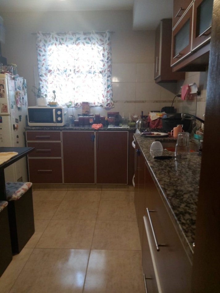 Venta de casa 3 ambientes mas departamento en los Pinares Mar del Plata