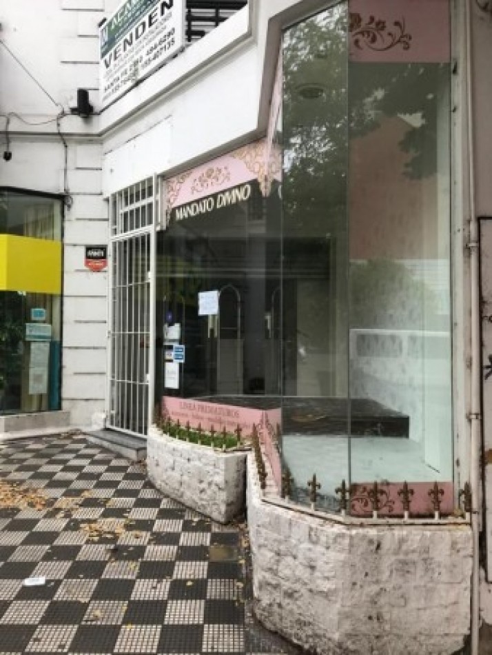 Venta local en zona comercial en Mar del Plata