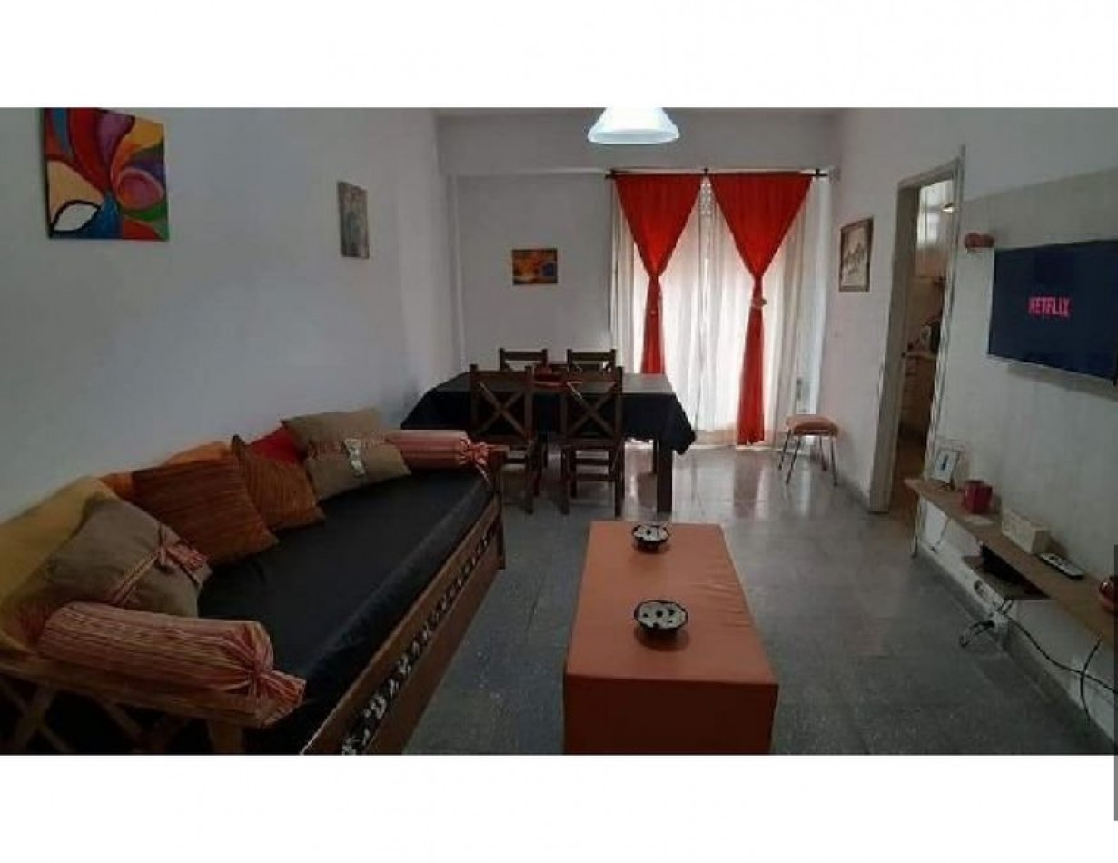 Venta departamento 2 ambientes a la calle con balcon 