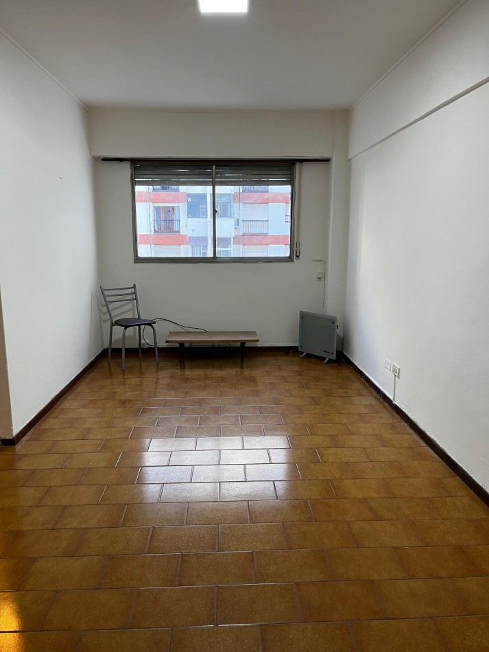 Venta departamento 1 ambientes en el centro