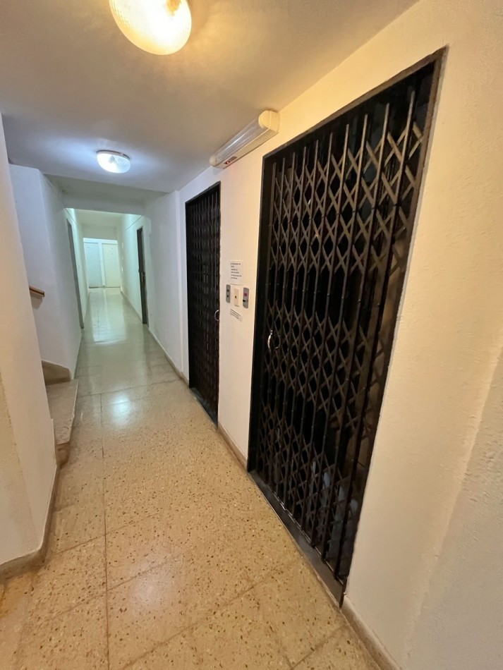 Venta departamento 2 ambientes al contrafrente 