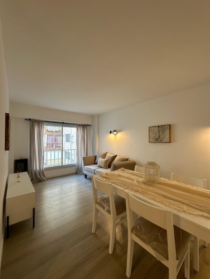 Venta departamento 2 ambientes con dependencia en el centro