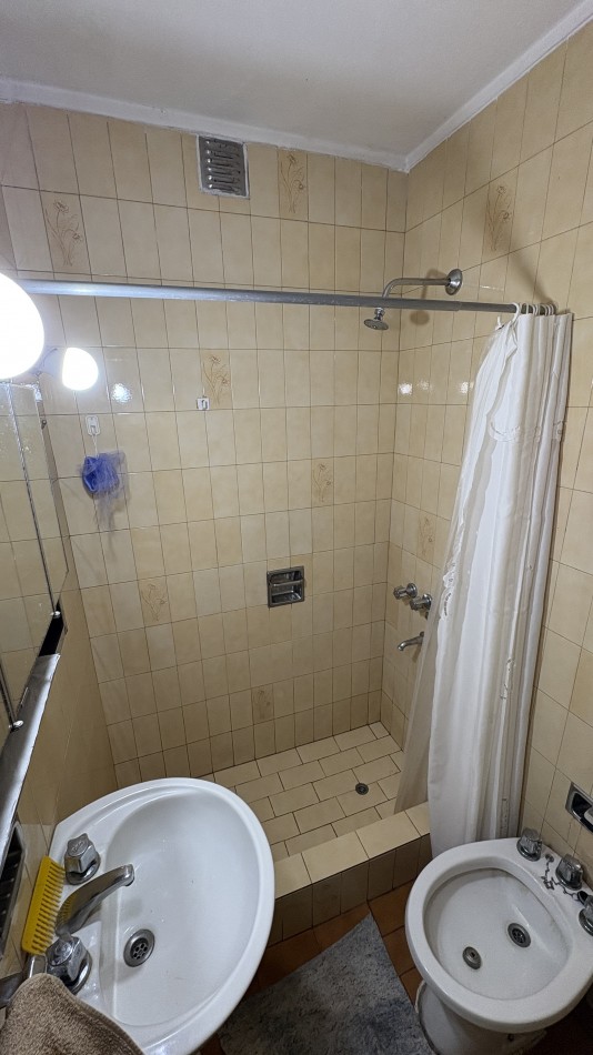 Venta de casa mas departamento en block en Nueva Atlatis