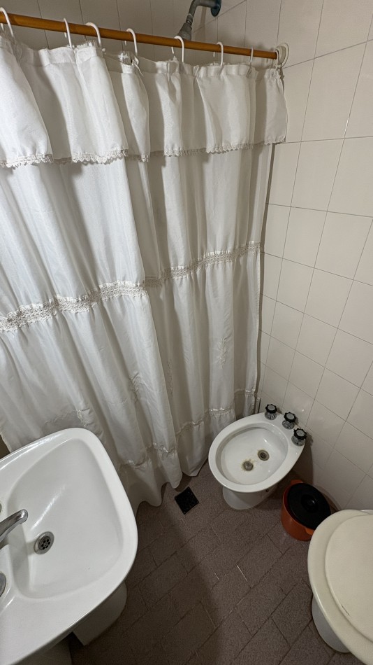 Venta de casa mas departamento en block en Nueva Atlatis