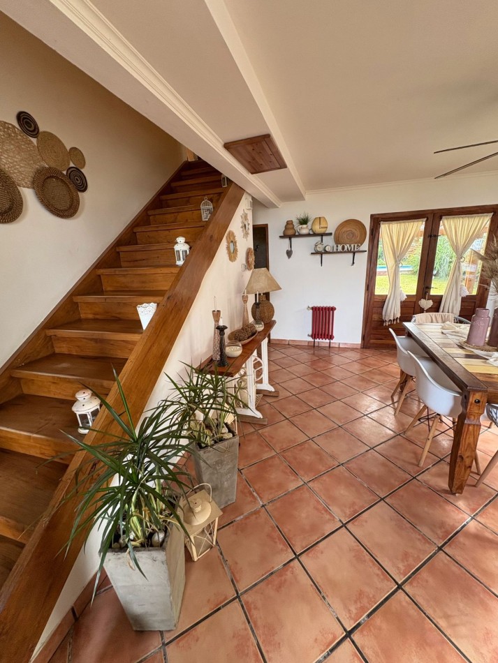 Venta de casa 5 ambientes en Sierra de los Padres 