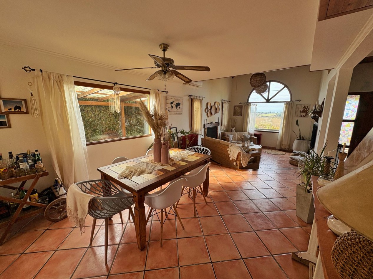 Venta de casa 5 ambientes en Sierra de los Padres 