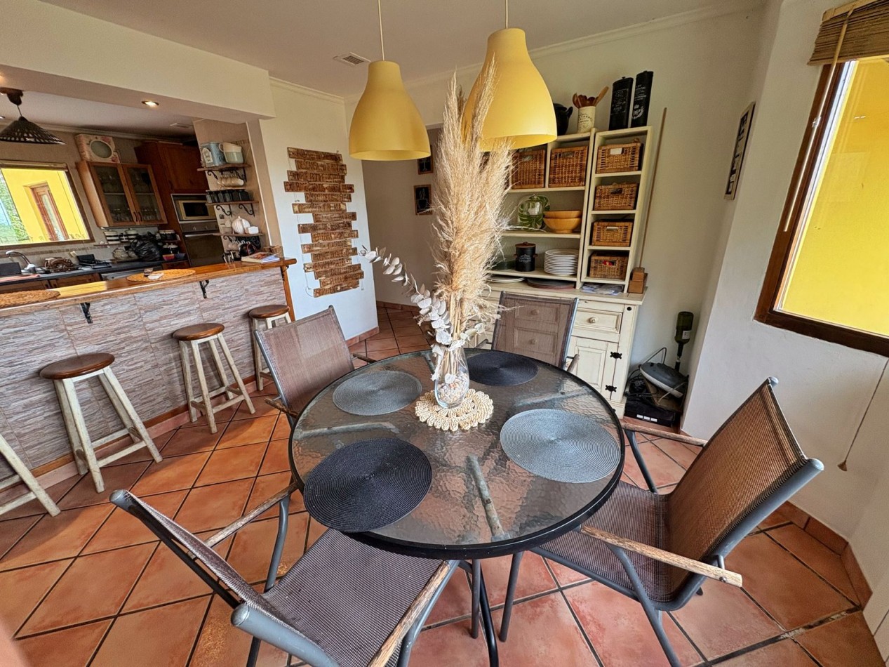 Venta de casa 5 ambientes en Sierra de los Padres 