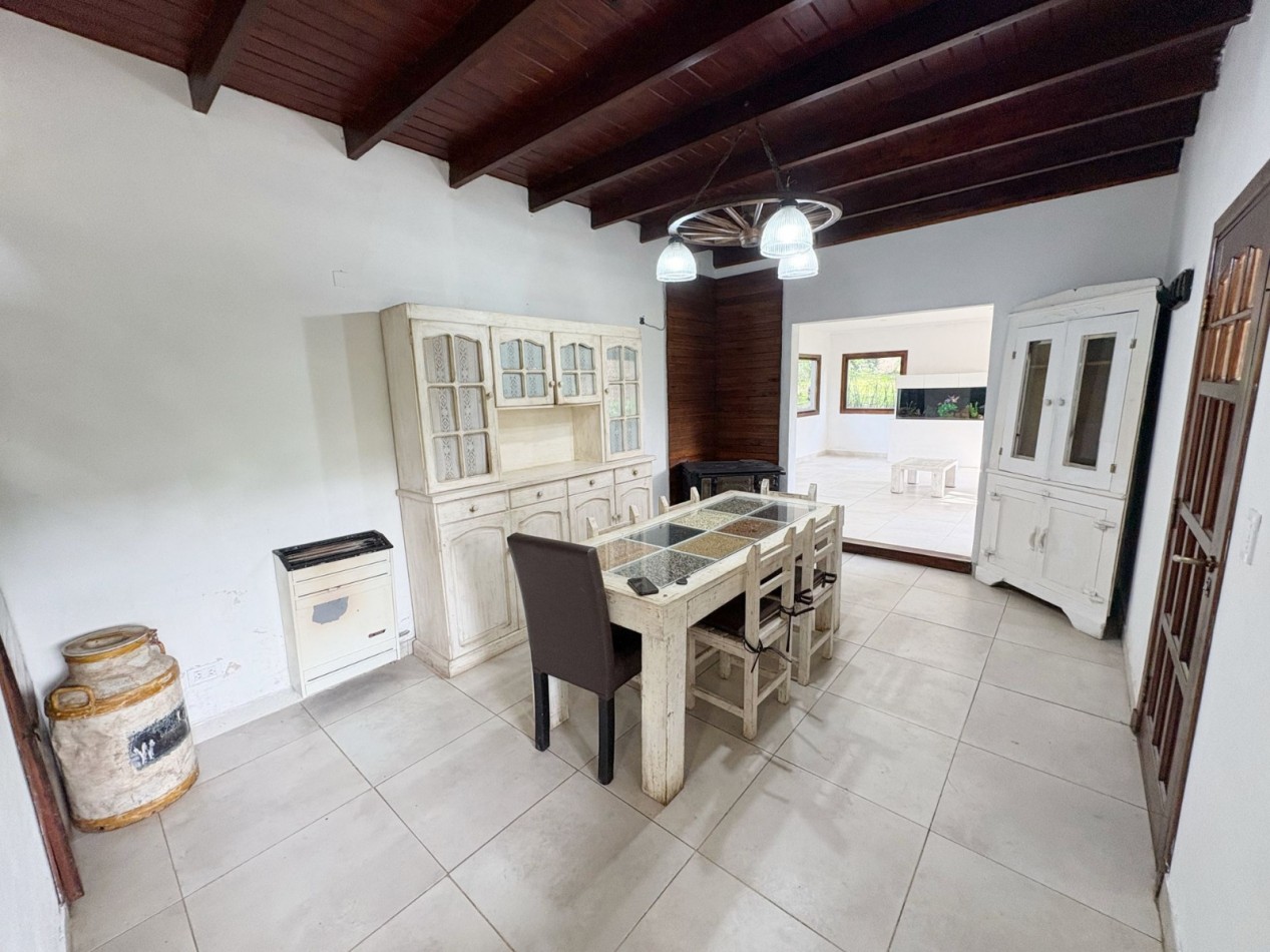 Venta de casa 4 ambientes mas cabaña en Sierra de los Padres