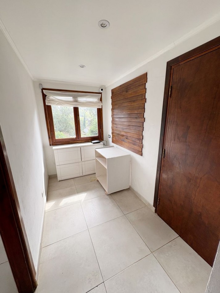 Venta de casa 4 ambientes mas cabaña en Sierra de los Padres