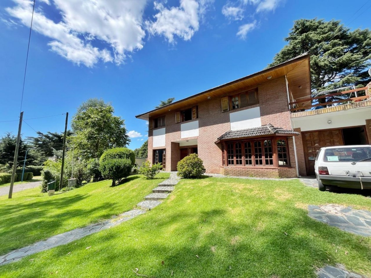 Venta de chalet 5 ambientes en Sierra de Los Padres