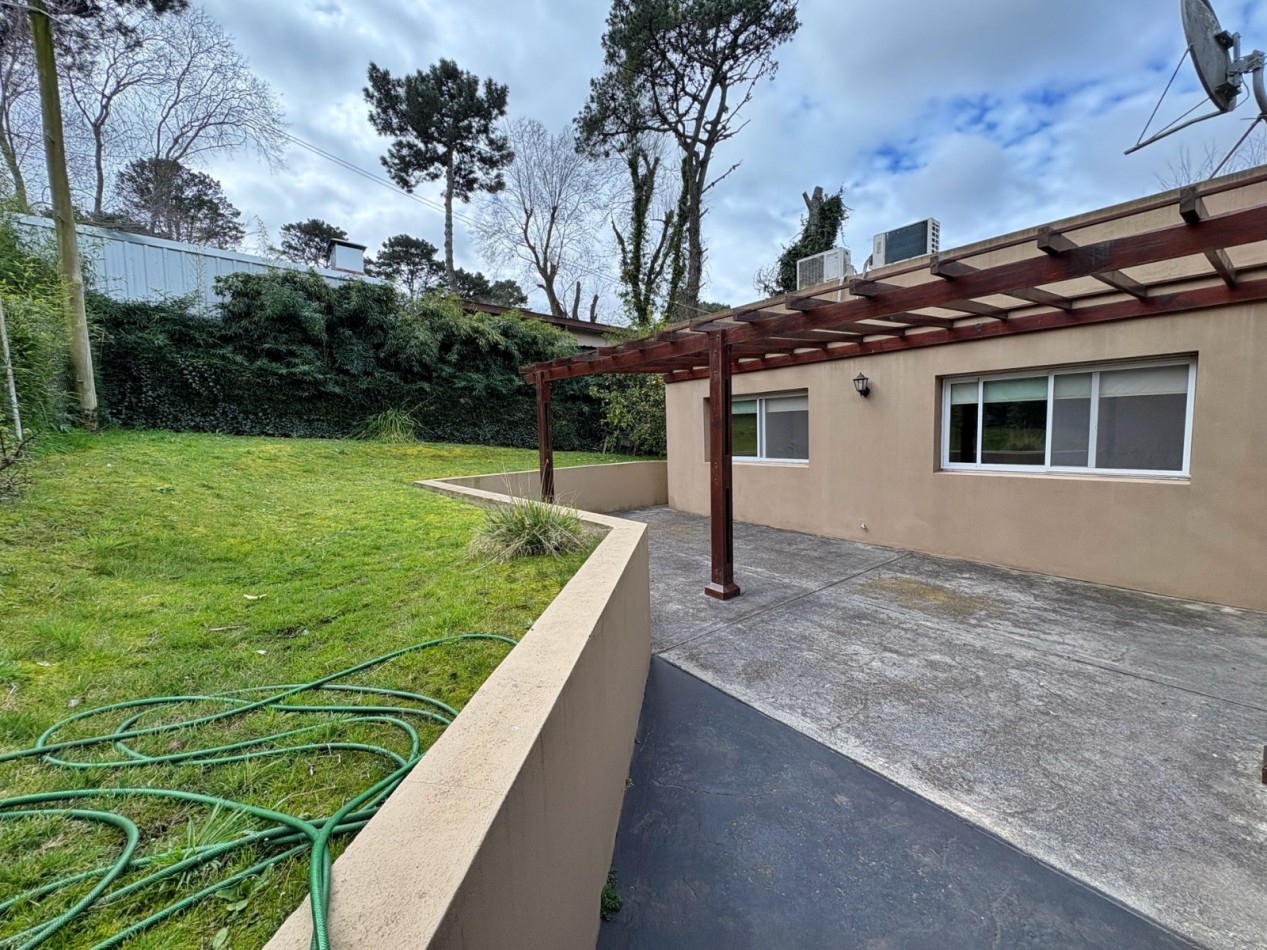 Venta de casa 3 ambientes en Sierra de los Padres 