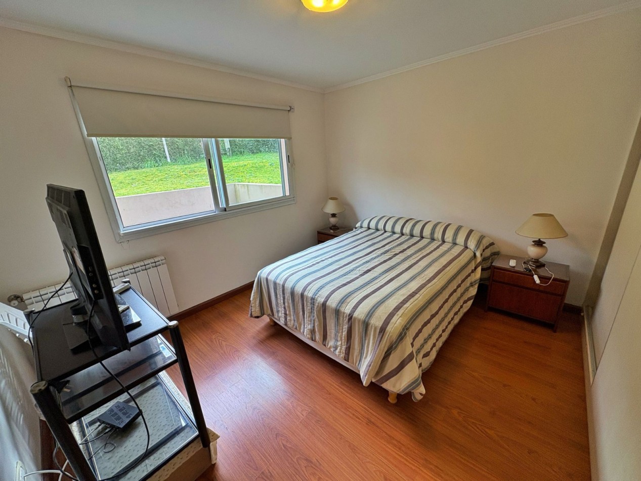 Venta de casa 3 ambientes en Sierra de los Padres 