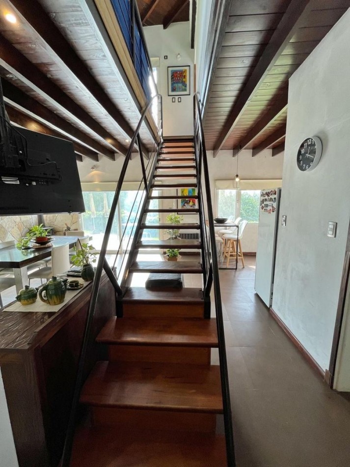 Venta de Casa sobre de Lotes en Sierras de Los Padres 