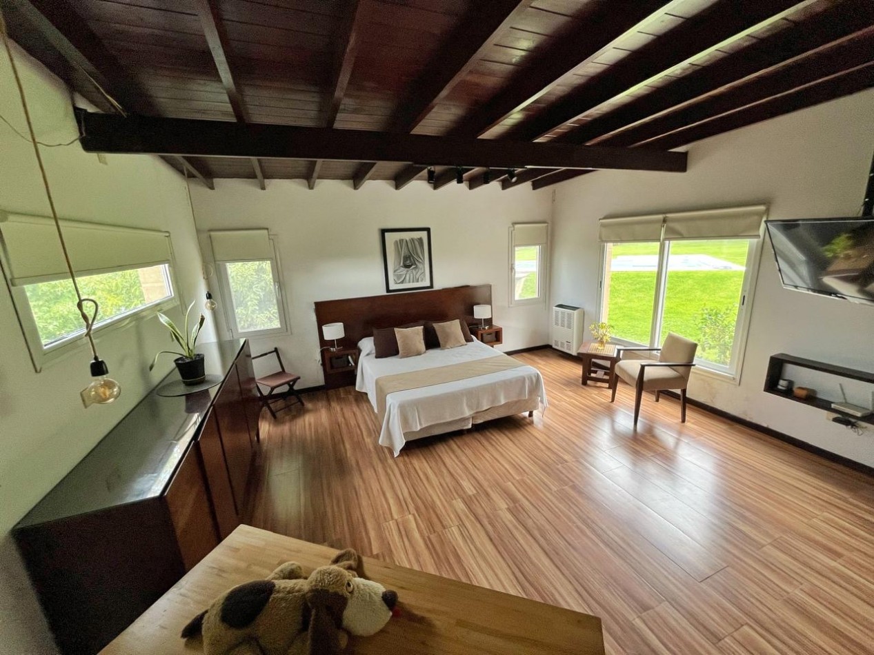 Venta de Casa sobre de Lotes en Sierras de Los Padres 