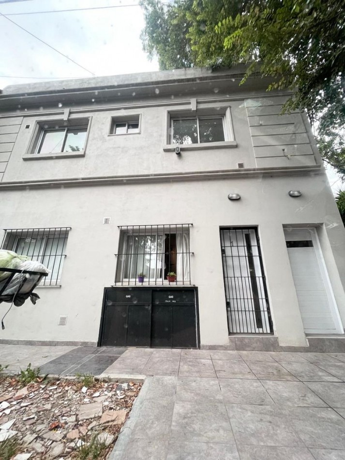 Venta Ph a la calle en Planta Alta en barrio Don Bosco