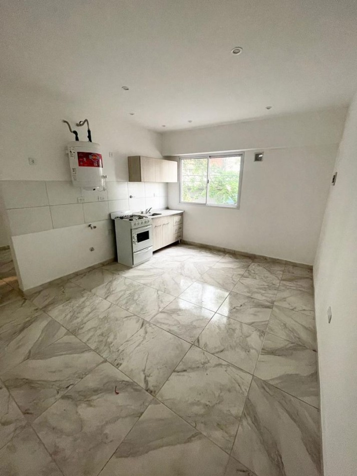 Venta Ph a la calle en Planta Alta en barrio Don Bosco