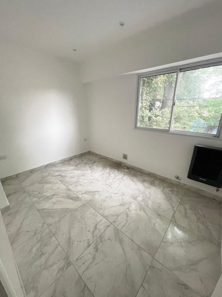 Venta Ph a la calle en Planta Alta en barrio Don Bosco