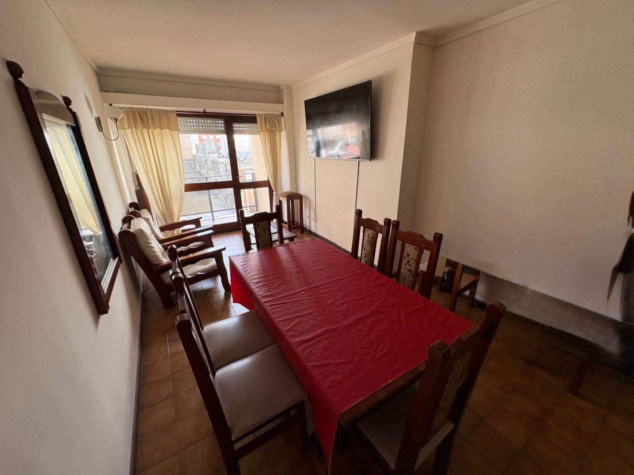 Venta departamento 2 ambientes con dependencia en el centro