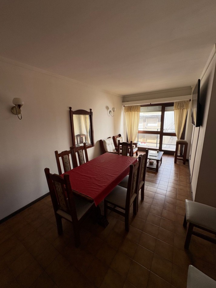 Venta departamento 2 ambientes con dependencia en el centro