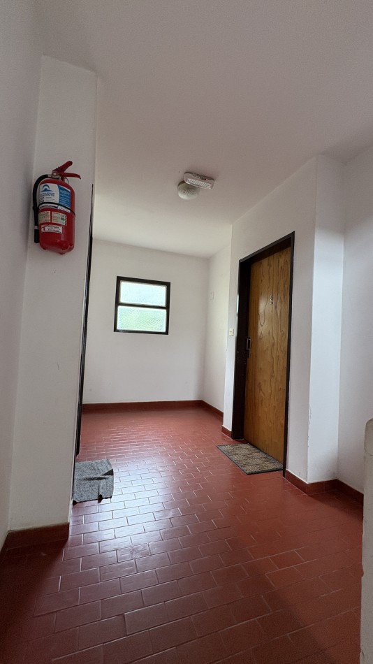 Venta departamento 3 ambientes en Ameghino Florentino 