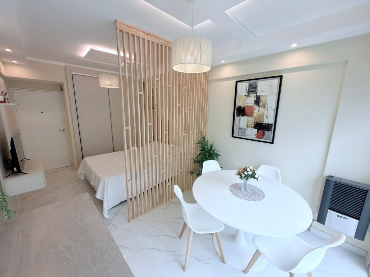 Venta departamento 1 ambiente a la calle con balcon