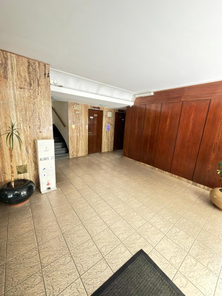 Venta departamento 1 ambiente a la calle con balcon