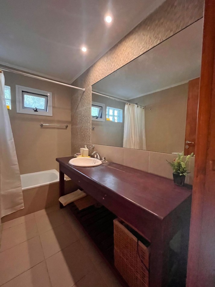 Venta de complejo de cabañas en Sierra de los Padres 