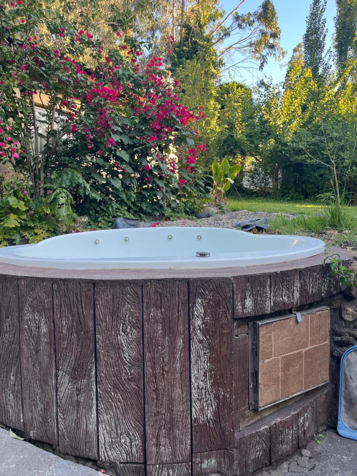 Venta de complejo de cabañas en Sierra de los Padres 