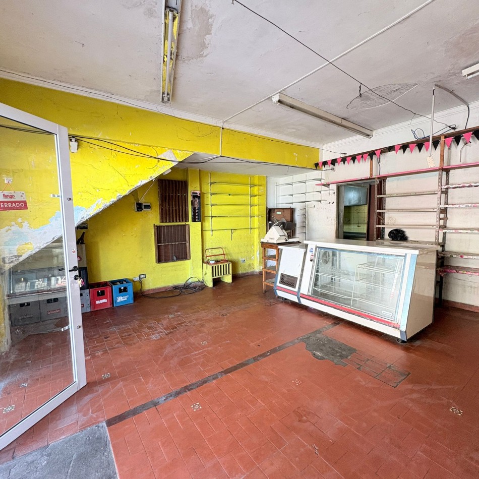 Local Comercial en Alquiler - Zona Estrada, a metros de la Costa