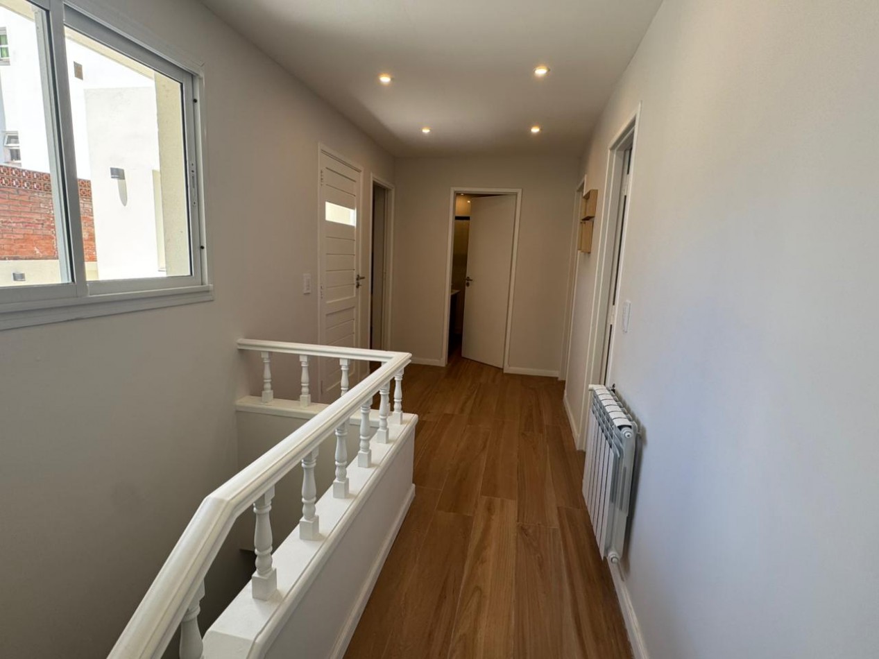 Venta de chalet en PH 4 ambientes en zona terminal vieja