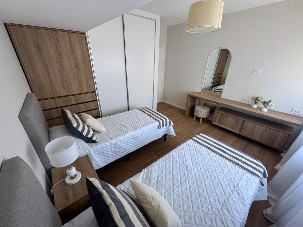 Venta de chalet en PH 4 ambientes en zona terminal vieja