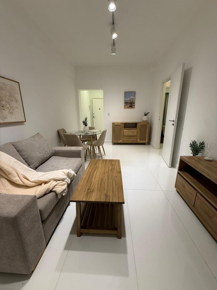 Venta departamento 3 ambientes con patio en zona terminal vieja