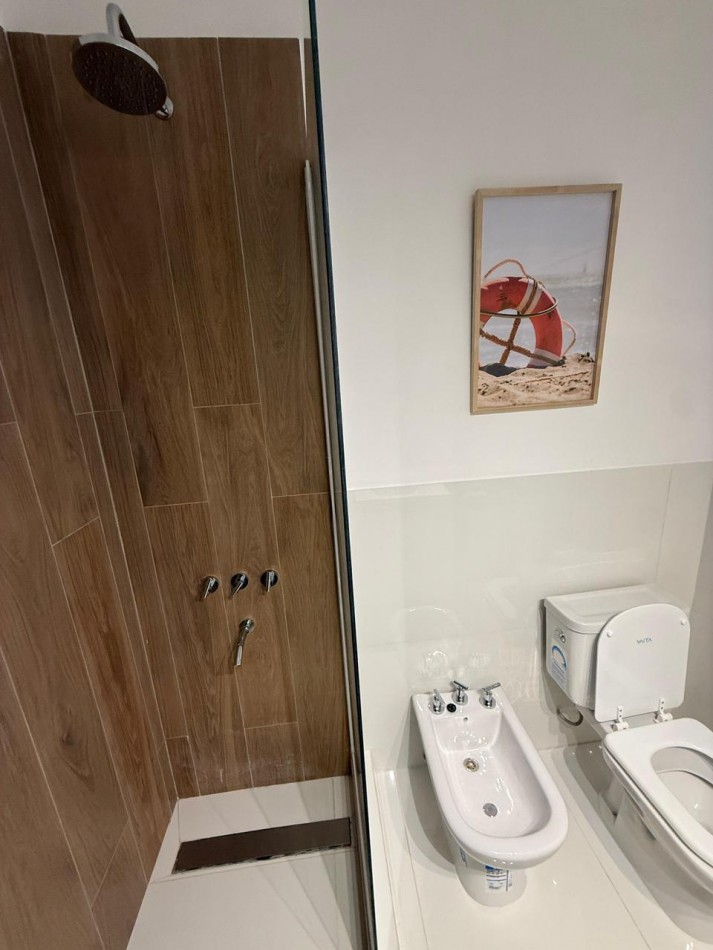 Venta departamento 3 ambientes con patio en zona terminal vieja