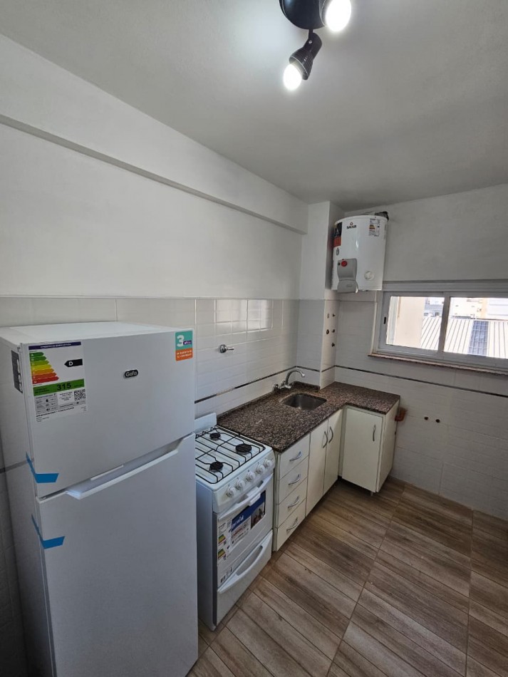 Venta departamento 3 ambientes en Chauvin 