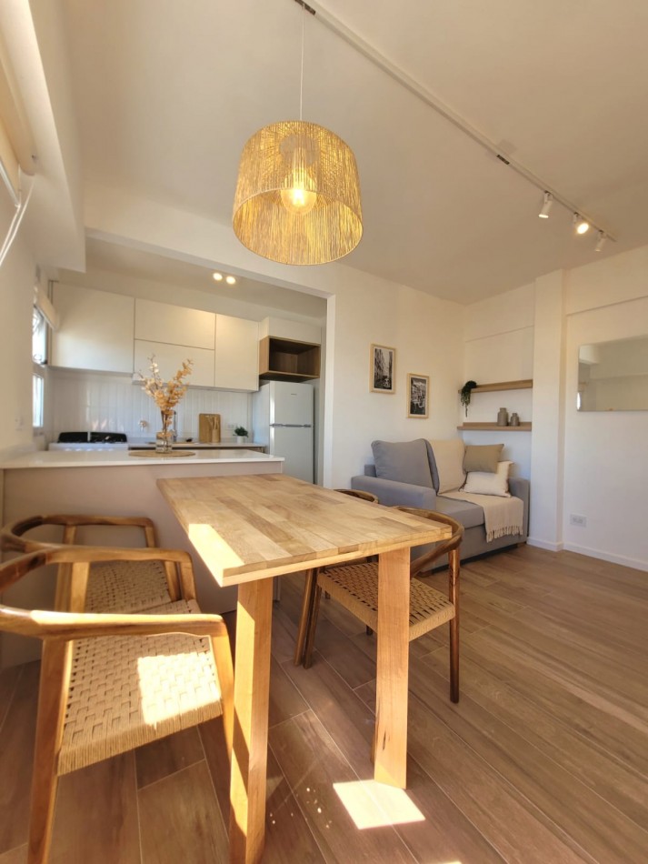 Venta departamento 2 ambientes reciclado en zona terminal vieja