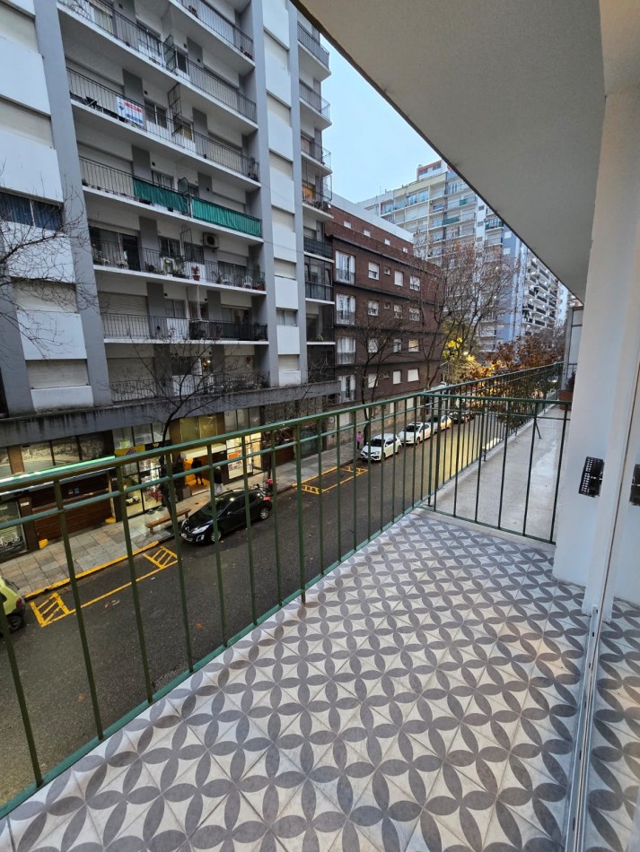 Venta departamento 2 ambientes con dependencia en el centro