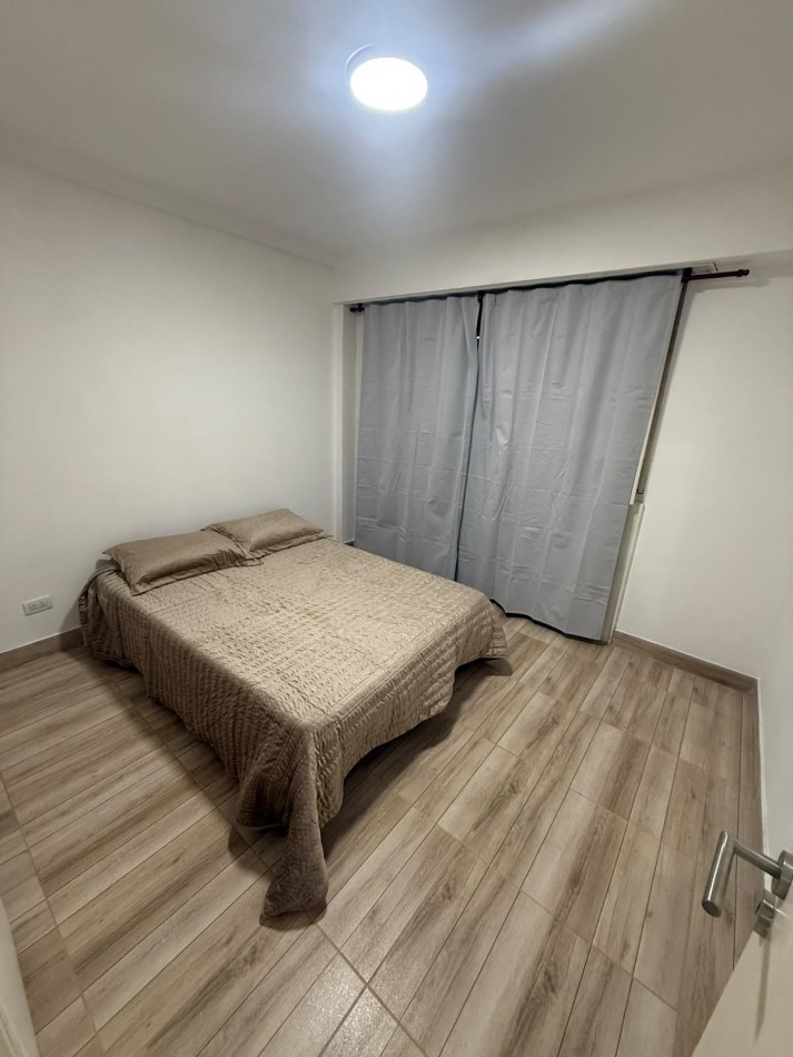 Venta departamento 2 ambientes con balcon a la calle