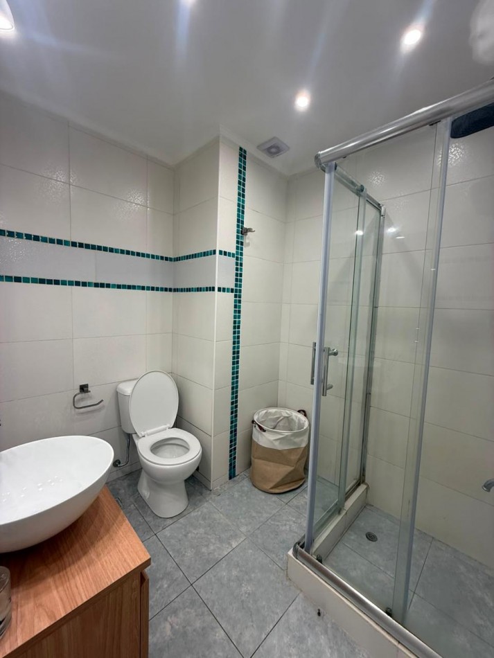 Venta departamento 2 ambientes con dependencia en Plaza Colon 
