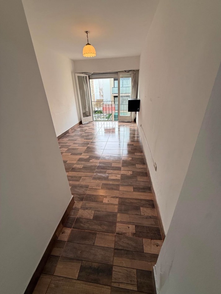 Venta departamento monoambiente a la calle zona aldrey