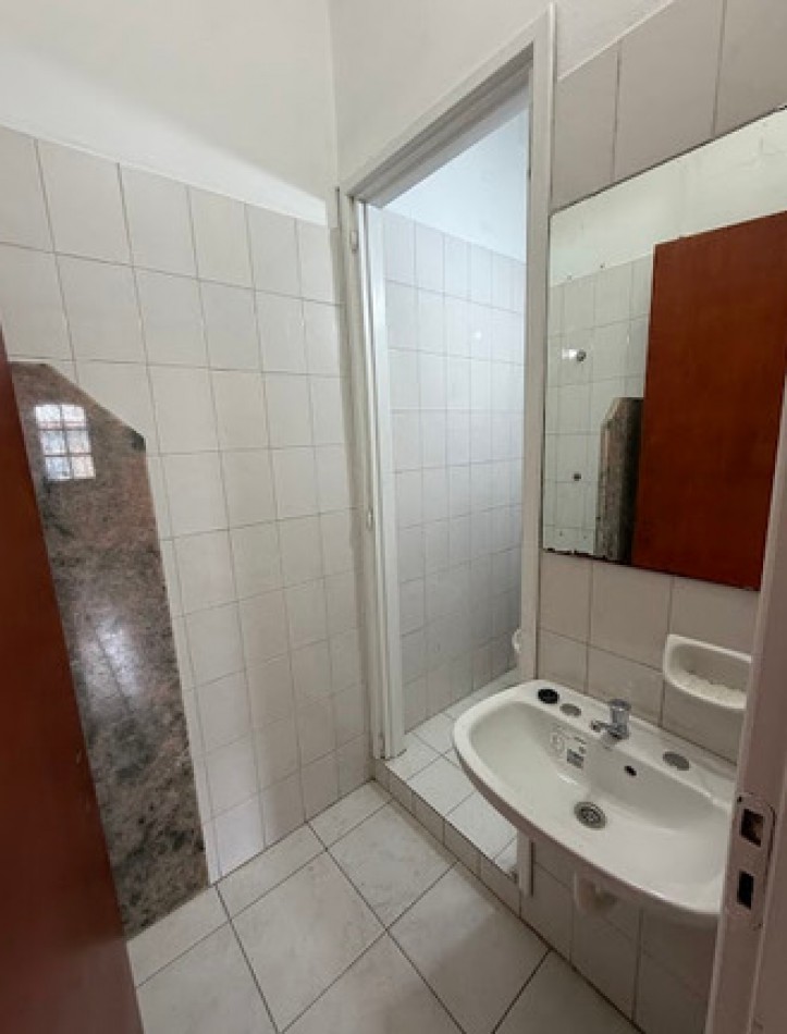 Venta local comercial en el centro