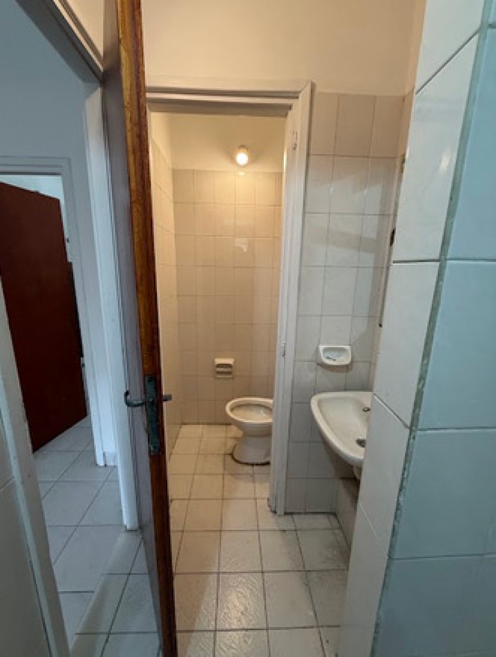 Venta local comercial en el centro