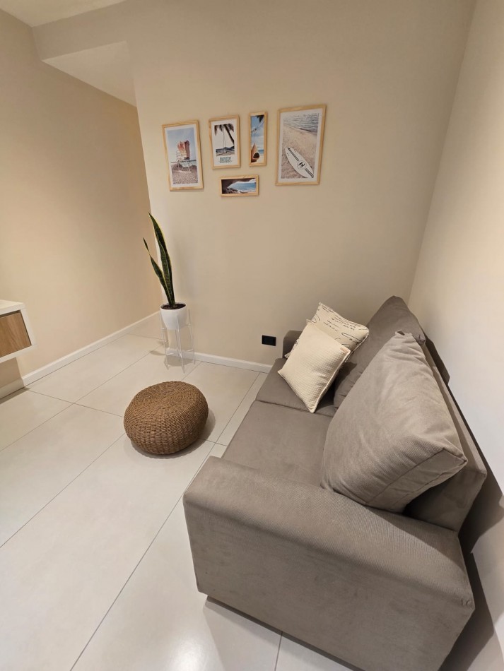 Venta departamento 2 ambientes con dependencia en el centro