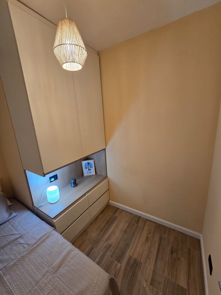 Venta departamento 2 ambientes con dependencia en el centro