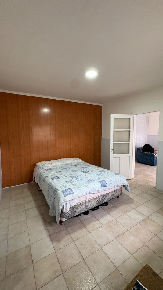 Venta de casa en ph 2 ambientes en barrio Malvinas Argentinas