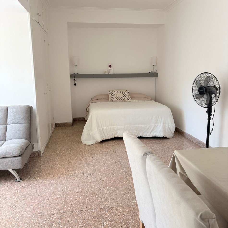 Alquiler Estudiantil - Departamento de 1 Ambiente en el centro 