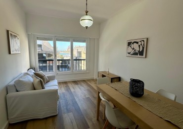 Venta departamento 3 ambientes a la calle en el centro