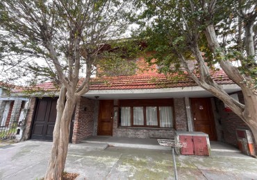 Venta chalet 4 ambientes con garage en barrio Sarmiento