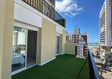 Venta departamento 4 ambientes con dependencia y balcon/terraza a la calle