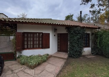 Chalet 4 ambientes en Venta - Zona La Florida